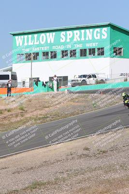 media/Apr-20-2025-AHRMA (Sun) [[393a79c373]]/Race/Group 11 early race/Turn 4b/